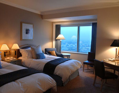 横浜ロイヤルパークホテルの部屋～レギュラーフロア　コンフォートツイン　ベイブリッジビュー