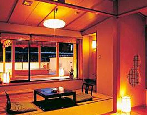 箱根　花紋の部屋～露天風呂付特別室「花飾り」【禁煙】