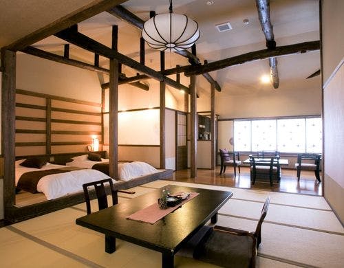 奈良屋の部屋～【泉游亭・さくら】和室＋和ベッドルーム＋広縁