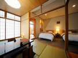 八幡平ハイツの部屋～檜の内湯付き ツインルーム＋和室7.5畳の和洋室