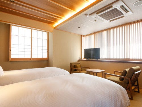 湊小宿 海の薫とAWAJISHIMAの部屋～モデレートコーナー和室Bベッド付（36平米）