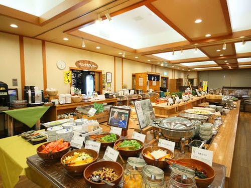 万座ホテル聚楽 夕食バイキング