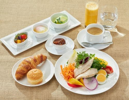 小田急 箱根ハイランドホテルの朝食（ルームサービス）