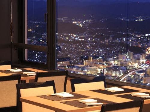 弓張の丘ホテルの和食レストラン「汐彩」