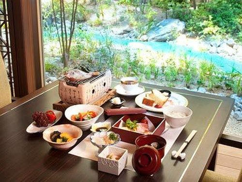 やまぐち・湯田温泉　古稀庵の和食朝食