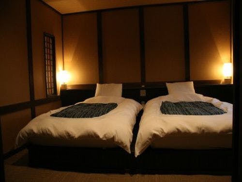 高原のホテル ラパンの部屋～別館 森の月【朧月／宵月】和洋室