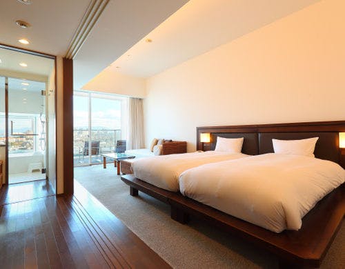ホテルマリノアリゾート福岡の部屋～42平米＆バルコニー付きマリノアツイン