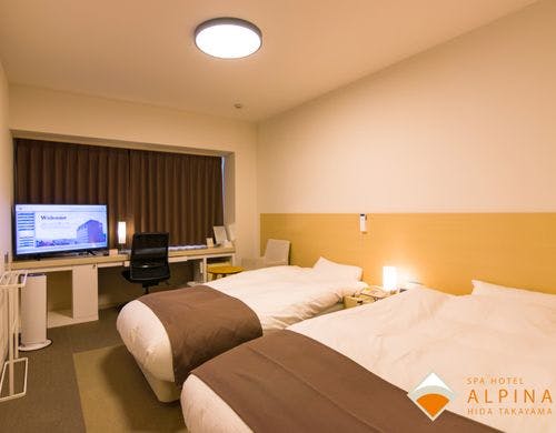 スパホテルアルピナ飛騨高山の部屋～【禁煙ファミリーツイン】　大きさの違う2台のベッド付き