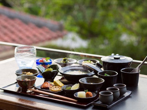 ザ・リッツ・カールトン沖縄の和・洋・琉球料理の幅広いセレクションの朝食ブッフェ