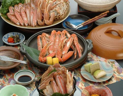 海潮園の三大カニ料理の饗宴
