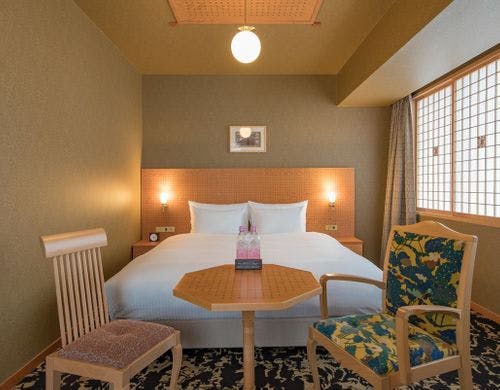 JR九州ホテル ブラッサム大分の部屋～【禁煙】プレミアムキング＜30平米／ベッド幅180cm＞