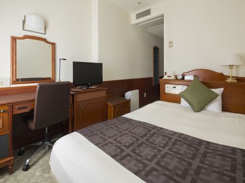 プレミアホテル-CABIN-旭川の部屋～喫煙シングル＜セミダブルベッド＞140cmベッド～14平米