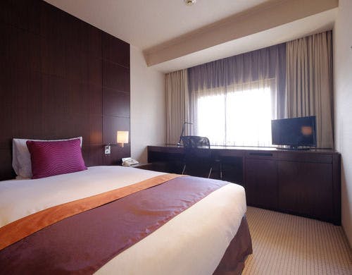 ホテルメトロポリタン　エドモントの部屋～本館シングル　18平米　110cm幅ベッド