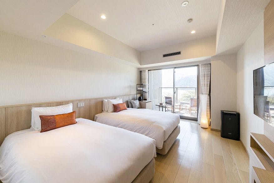 ãç¦ç
ãæ¹çå´ã¦ããã¼ãµã«ãã¶ã¤ã³ãã¤ã³