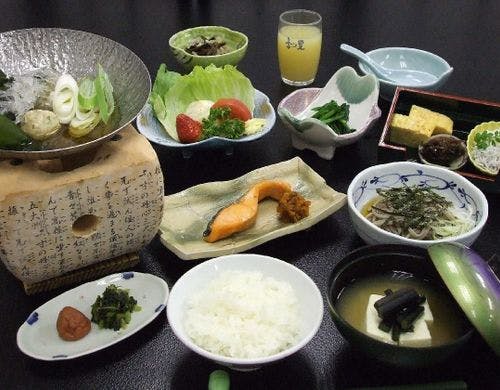 蔵王温泉 岩清水料理の宿 季の里の季の里　朝の和定食