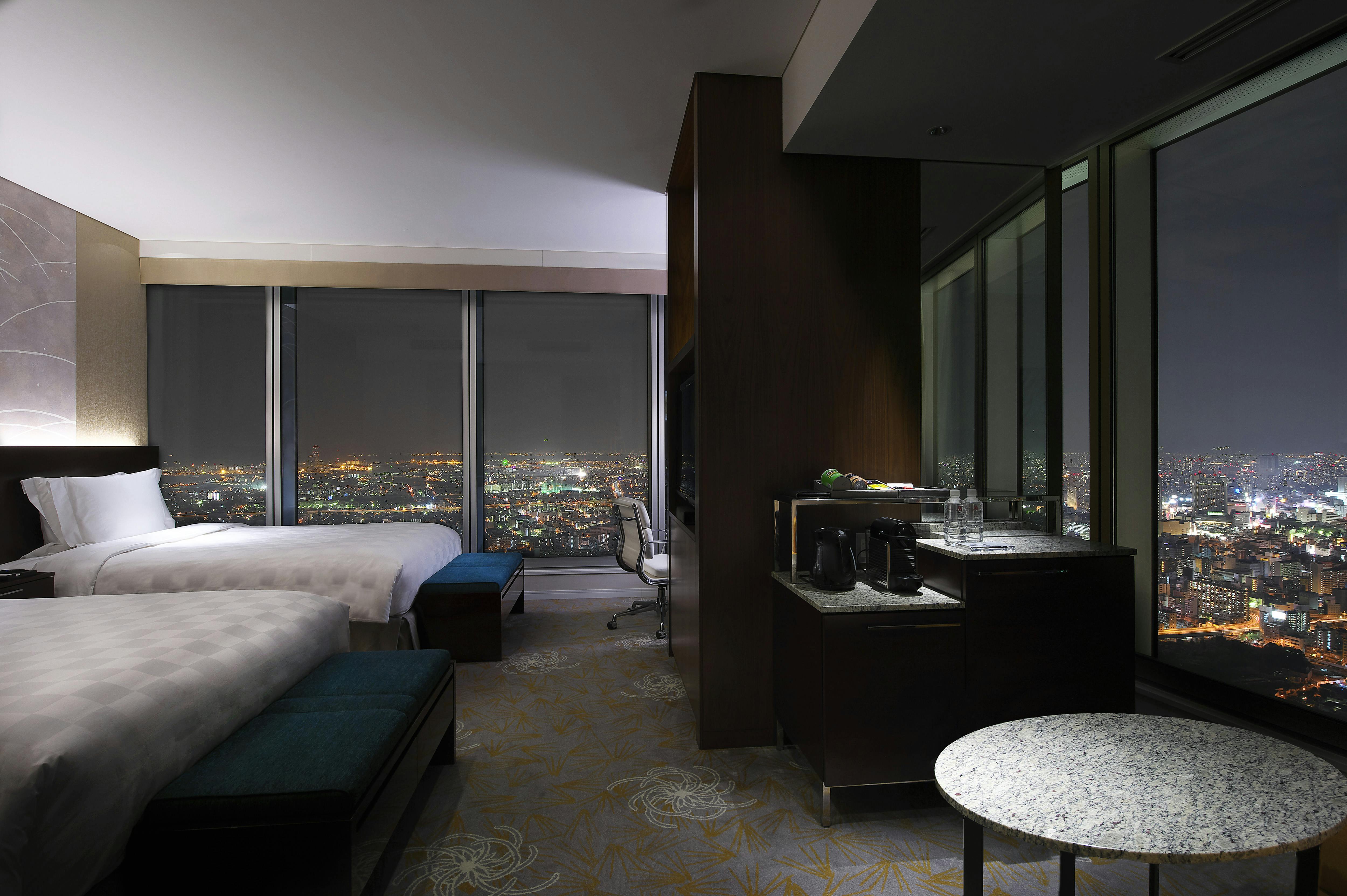 最高の眺め 宿泊して損はない日本国内の高層階ホテル17選